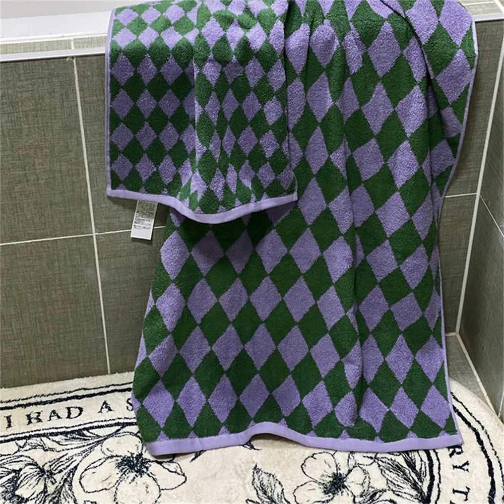 Retro Diamond Checkered Cotton Towel