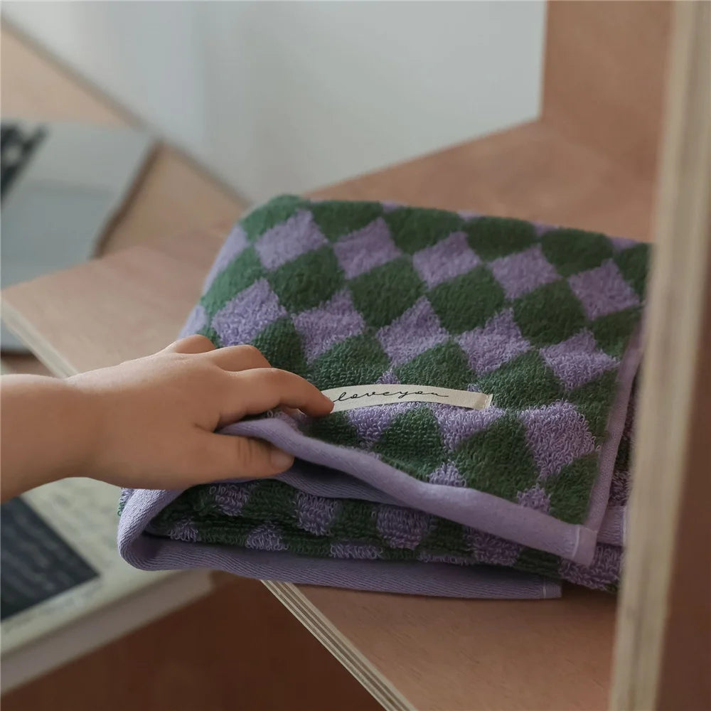 Retro Diamond Checkered Cotton Towel