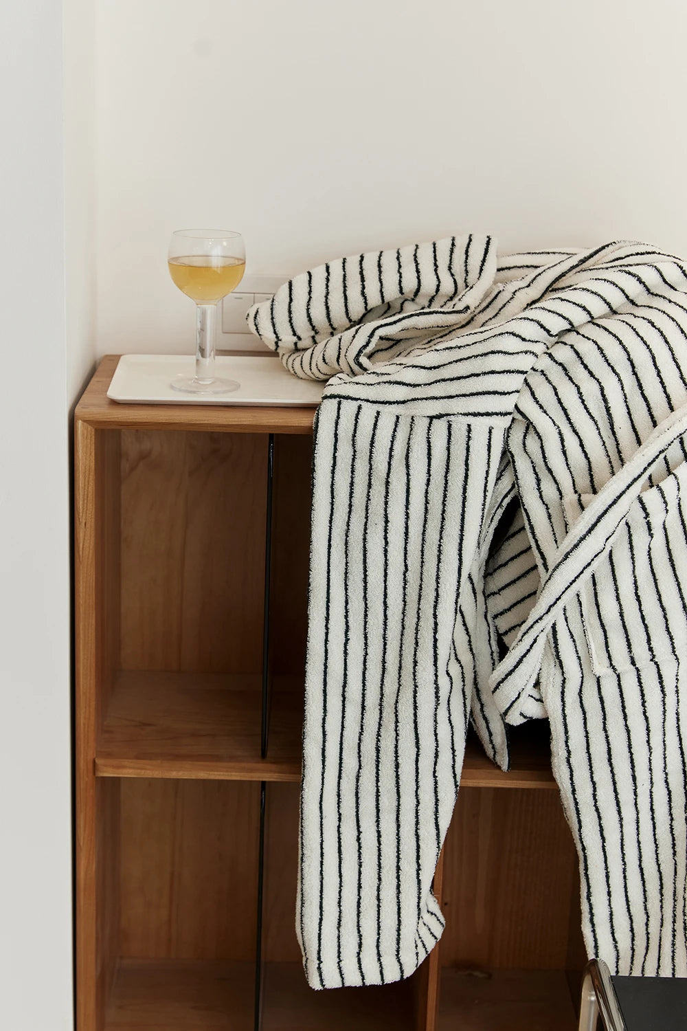 Retro Geometric Cotton Hooded Bathrobe