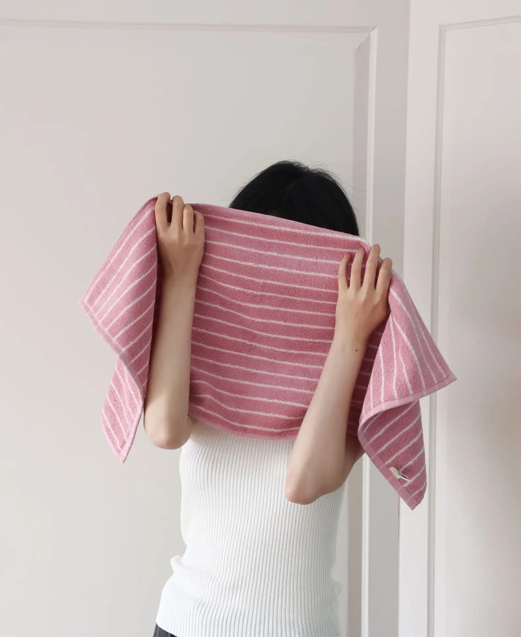 Retro Narrow Striped Cotton Towel