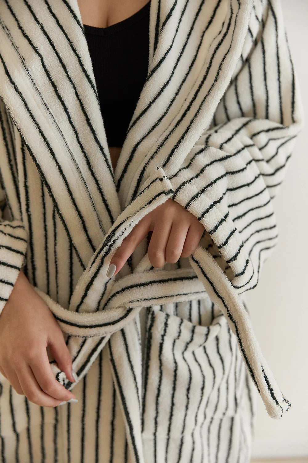 Retro Geometric Cotton Hooded Bathrobe