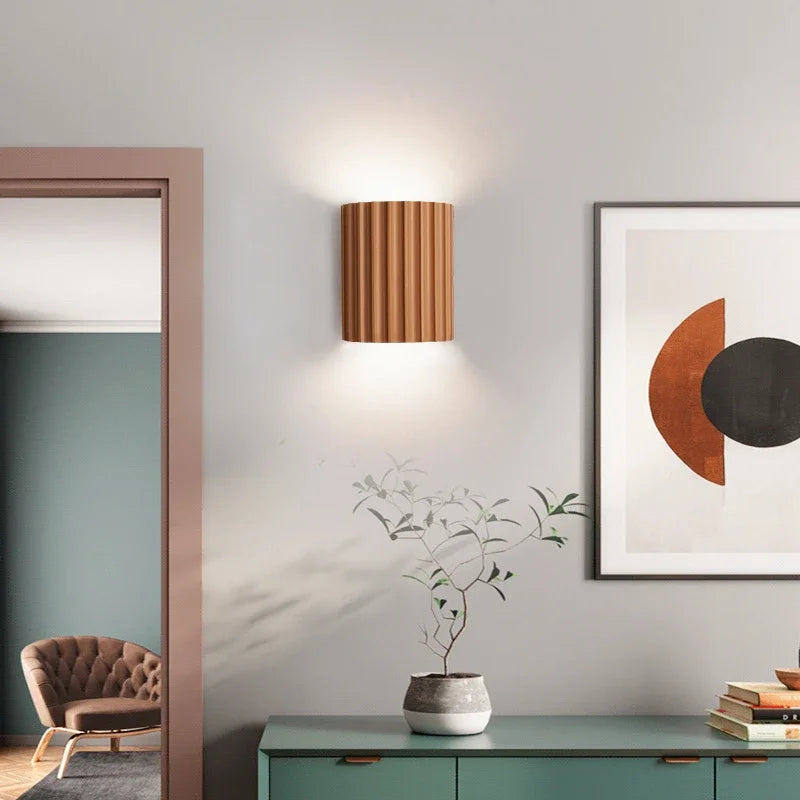 Nordic Modern Resin Wall Lamp