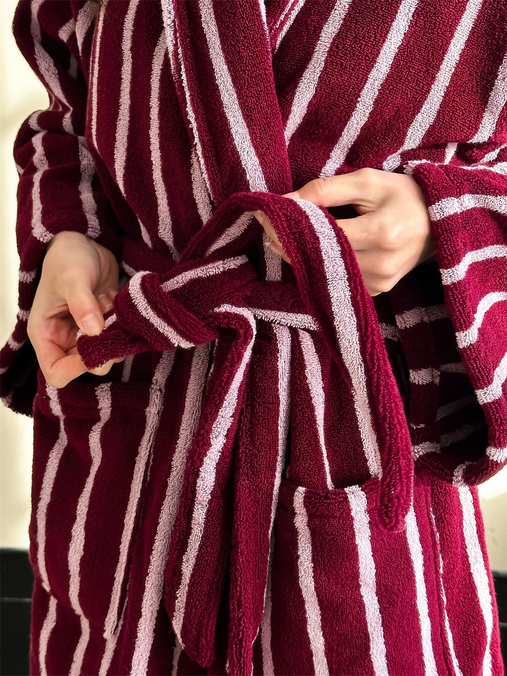 Retro Geometric Cotton Hooded Bathrobe