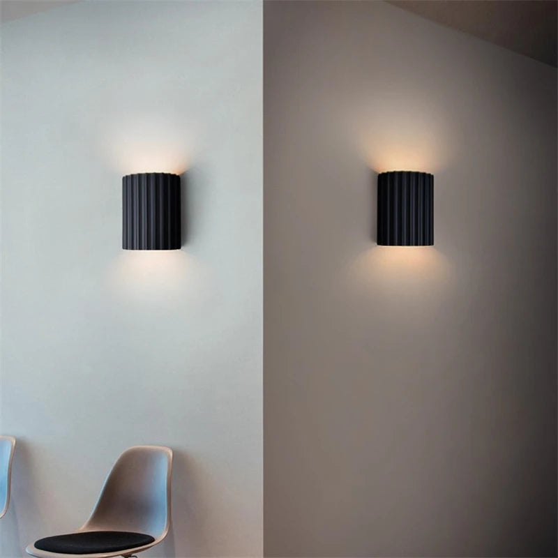 Nordic Modern Resin Wall Lamp